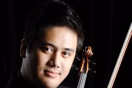 Le violoniste vietnamien Bùi Công Duy et le Trio Fugu à Hô Chi Minh-Ville 