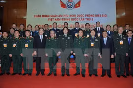 Lang Son : colloque sur la défense frontalière Vietnam-Chine 