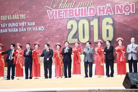 Hanoi : ouverture de l'exposition Vietbuild 2016