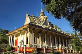 L'architecture des pagodes khmères dans le Nam Bô 