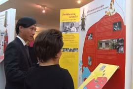 Exposition de timbres « Le Vietnam, le pays au charme infini » à Bangkok