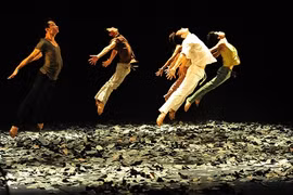 Ouverture du festival international "L’Europe rencontre l’Asie en danse contemporaine"