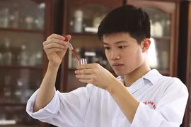 Un jeune chimiste prometteur