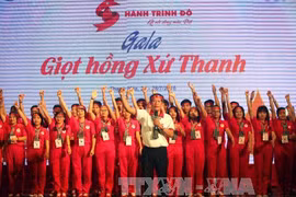 Soirée de gala ​"Gouttes rouges de la région de Thanh​"