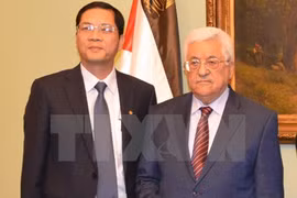 Vietnam et Palestine soutiennent le règlement pacifique des différends 
