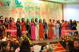 Soirée de gala «Couleurs de l’automne»: Exalter les belles vertus de la femme vietnamienne