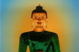 Quang Binh reçoit la statue du Bouddha de Jade pour la paix universelle