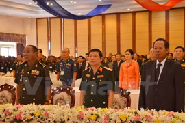 Rencontre d'anciens étudiants militaires cambodgiens ayant étudié au Vietnam à Phnom Penh