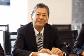 Distinction honorifique pour l’ambassadeur japonais 