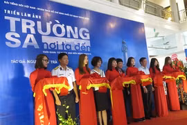 Hanoï : exposition de 70 photos sur Truong Sa prises par une journaliste