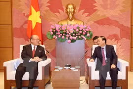 Renforcer les relations entre les députés d’amitié vietnamiens et japonais