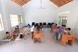 L’Association d'amitié Vietnam-Royaume-Uni au chevet des victimes de l’AO