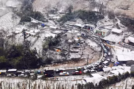 La neige et le verglas font leur apparition dans plusieurs provinces du Nord