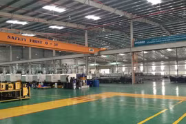 Inauguration d’une usine de tubes plastiques de 70 millions de dollars à Hung Yên