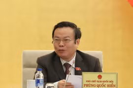 Le vice-président de l'AN Phung Quoc Hien en visite à Madagascar