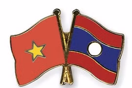 Une délégation du Comité central du Front d'édification nationale du Laos à Quang Ninh
