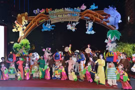 Ouverture du premier Festival de marionnettes du Vietnam
