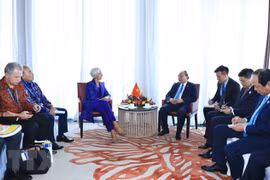 Le PM Nguyên Xuân Phuc rencontre la directrice générale du FMI à Bali