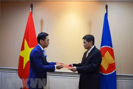 Le Vietnam est prêt à coopérer pour développer la Communauté de l’ASEAN