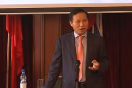 L'Université d'État Lomonossov de Moscou est prête à accueillir des étudiants vietnamiens