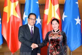 Le président du Congrès des Etats fédérés de Micronésie termine sa visite officielle au Vietnam