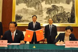 Le vice-PM Vuong Dinh Huê à la cérémonie d’ouverture de CABIS et CAEXPO à Nanning