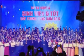 Remise du Prix «Etoile de janvier» aux meilleurs étudiants