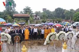 La 71e Journée des invalides de guerre et des martyrs célébrée au Laos