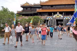 Le Vietnam accueille un nombre record des voyageurs étrangers en octobre