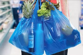 Hanoï déploie des mesures pour réduire des déchets plastiques