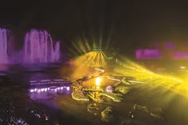 Grand spectacle vivant en plein air : nouvelle vogue au Vietnam 