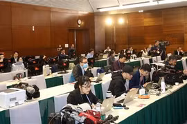 Des chercheurs internationaux prévoient la prochaine voie de développement du Vietnam