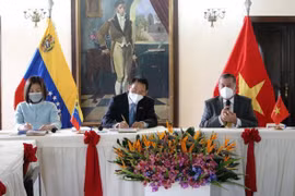 Renforcement de la coopération décentralisée Vietnam-Venezuela