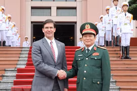Le Vietnam et les Etats-Unis intensifient leur coopération dans la défense