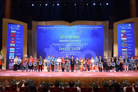 Ouverture des Olympiades internationales de mathématiques et de sciences 2019 à Hanoï