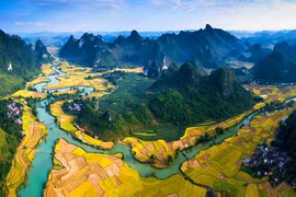 Le géoparc mondial Non nuoc Cao Bang parmi les 50 meilleures vues du monde