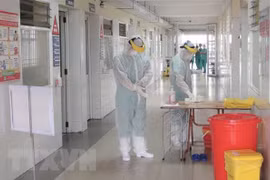 Un enfant de 10 ans atteint du COVID-19 récemment dépisté au Vietnam