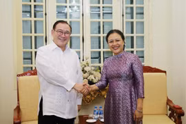 Vietnam et Philippines intensifient la coopération d’amitié et les échanges entre habitants