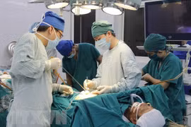 Un projet de la BAD aide le Vietnam à améliorer la qualité du personnel médical