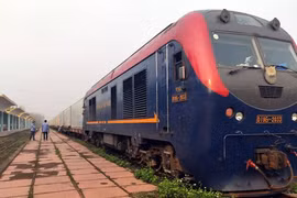 Transport ferroviaire de fruits frais exportés en conteneurs frigorifiques vers la Chine ​