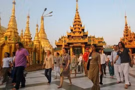 Le Myanmar continue d’assouplir sa politique de visa pour les touristes étrangers