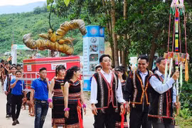 Ouverture du 3e festival de ginseng Ngoc Linh à Quang Nam
