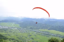 La compétition internationale de parapente Putaleng XC Open s’ouvre à Lai Chau