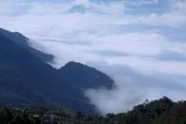 Lai Chau est un lieu idéal pour contempler la mer des nuages 