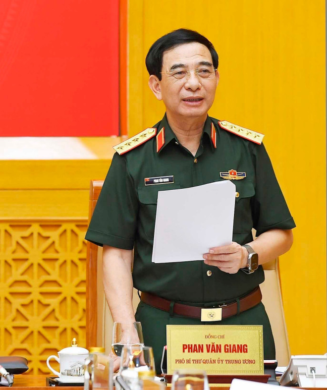 Le ministre de la Défense Phan Van Giang. Photo : VNA 2.jpg