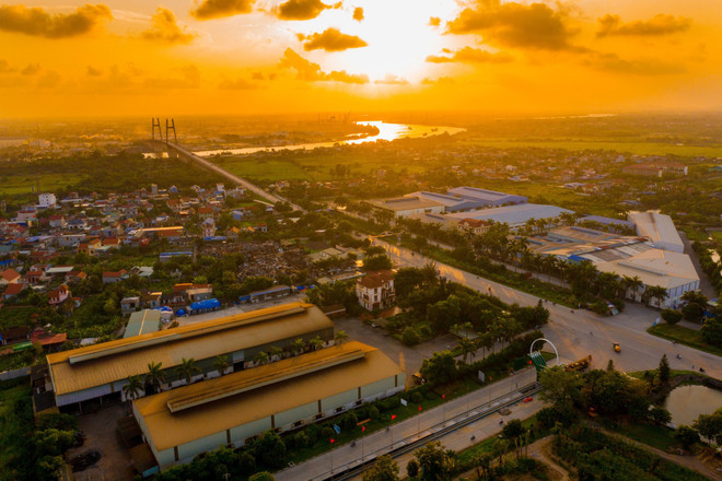Les près de 40 ans de Doi Moi ont été témoins de l'essor spectaculaire de l'économie vietnamienne. (Photo : Vietnam+) 1-9880.jpg
