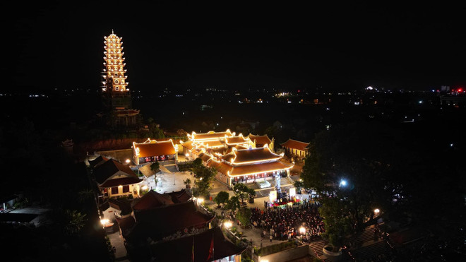 La pagode Phuc Son. Photo : laodong.vn chua.jpg