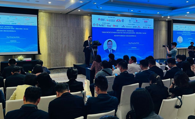Un forum d'investissement et de commerce à Hô Chi Minh-Ville. Photo : Tân Dat/CVN hcm-3.jpg