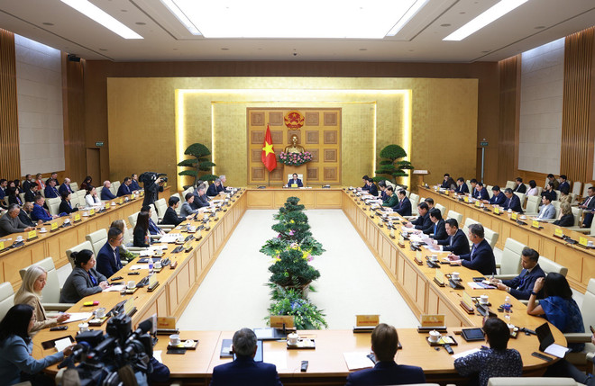 La rencontre entre Pham Minh Chinh et une délégation d'entreprises du Conseil des affaires États-Unis-ASEAN. Photo : VNA hop.jpg