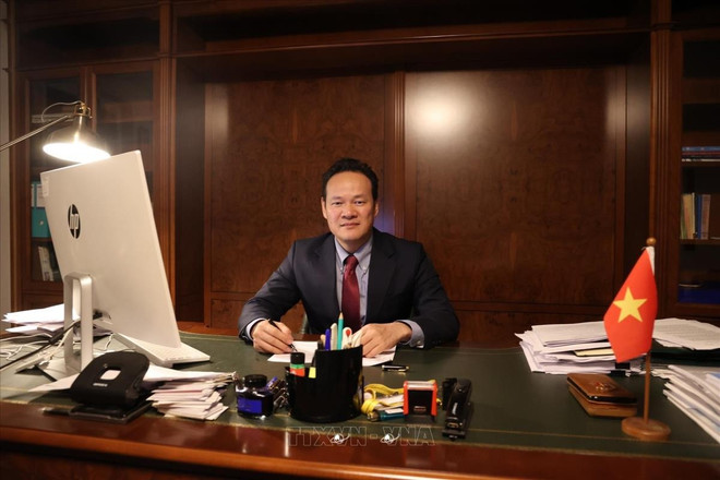 L'ambassadeur Mai Phan Dũng, chef de la Mission permanente du Vietnam à Genève. Photo : VNA dung-4102.jpg